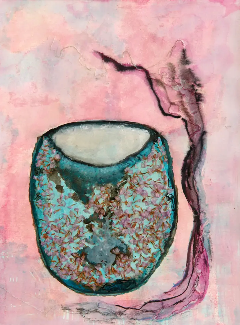 Schale der Liebe I, 2025, Aquarell, Tusche, Blütenblätter, 49 × 37 cm